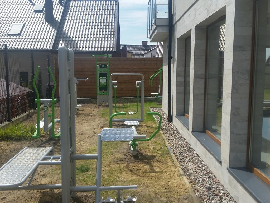 Marina Jastarnia Apartamenty W Budynku Z Basenem Exterior photo