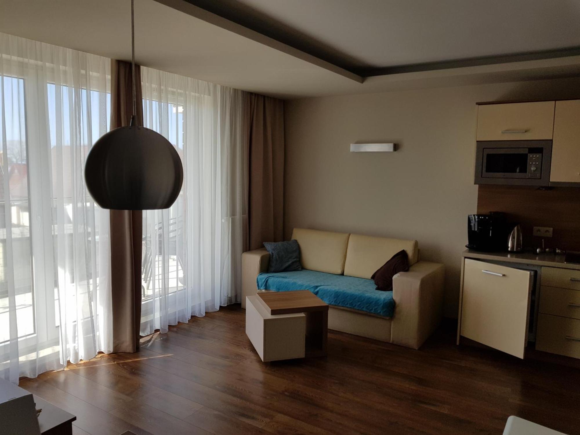 Marina Jastarnia Apartamenty W Budynku Z Basenem Room photo