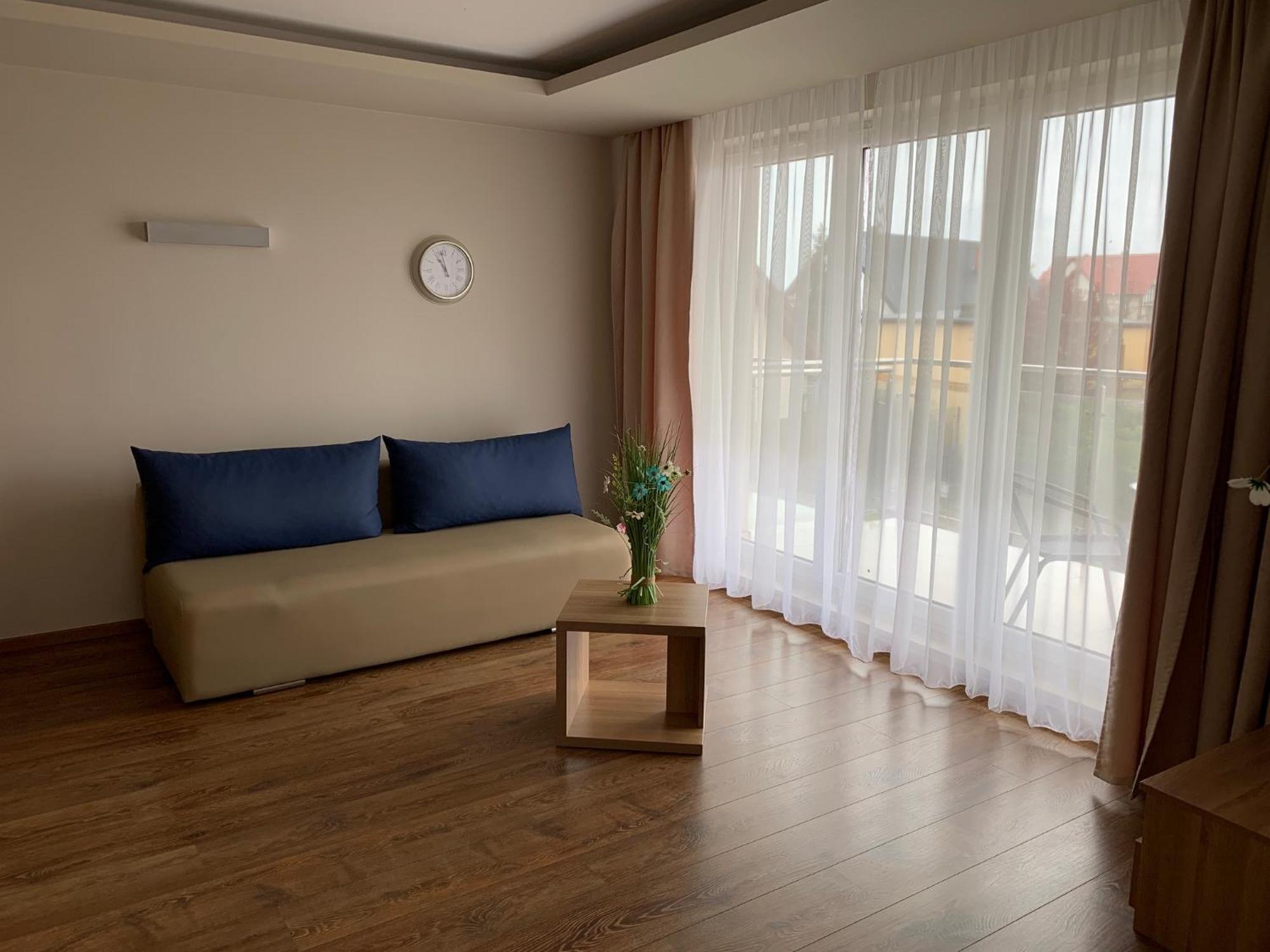 Marina Jastarnia Apartamenty W Budynku Z Basenem Room photo