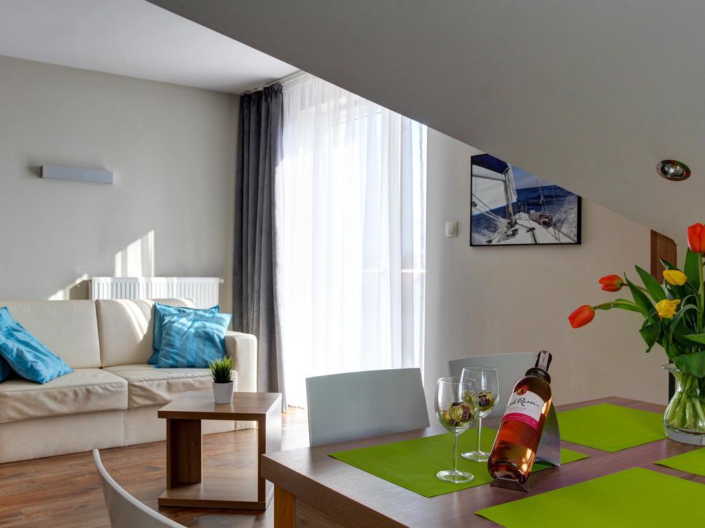 Marina Jastarnia Apartamenty W Budynku Z Basenem Exterior photo